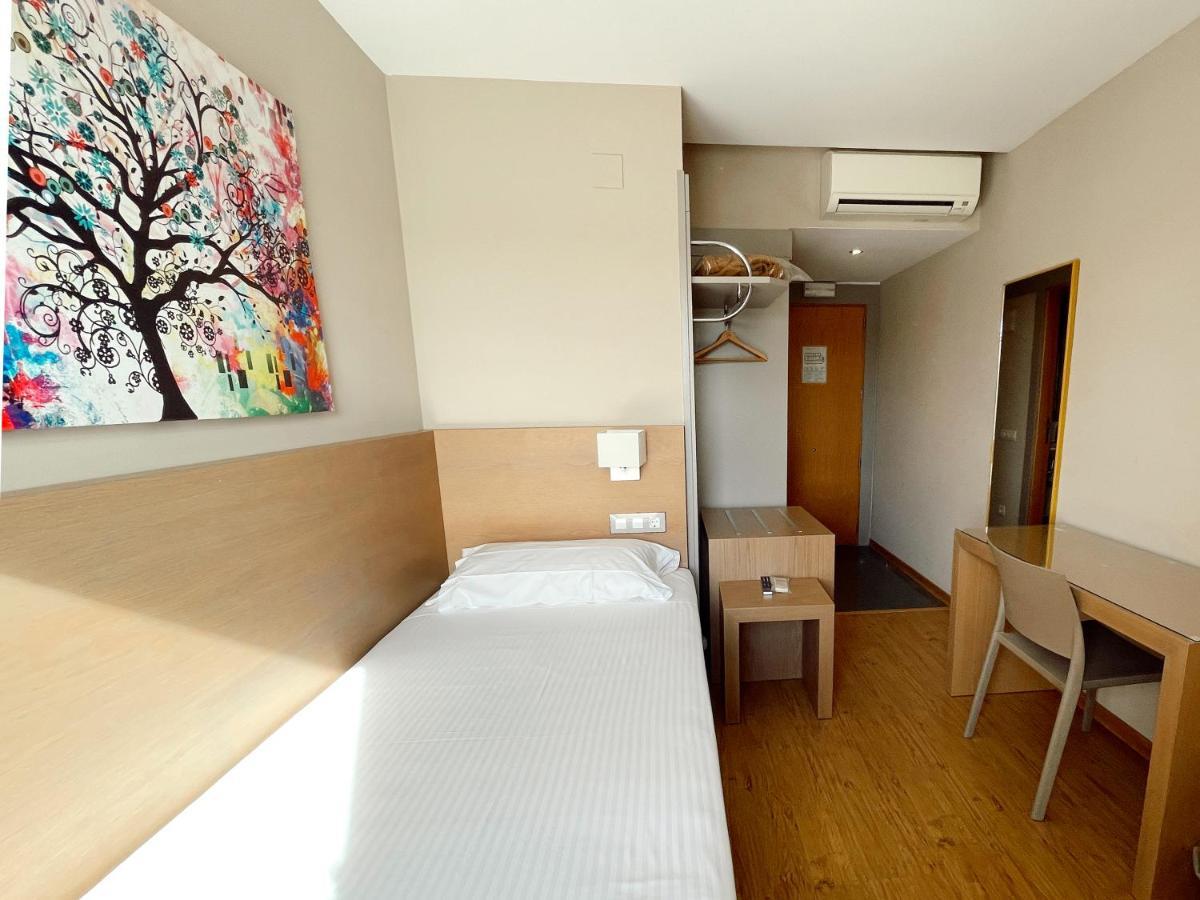 Hotel Nuevo Zenit Calahorra Esterno foto